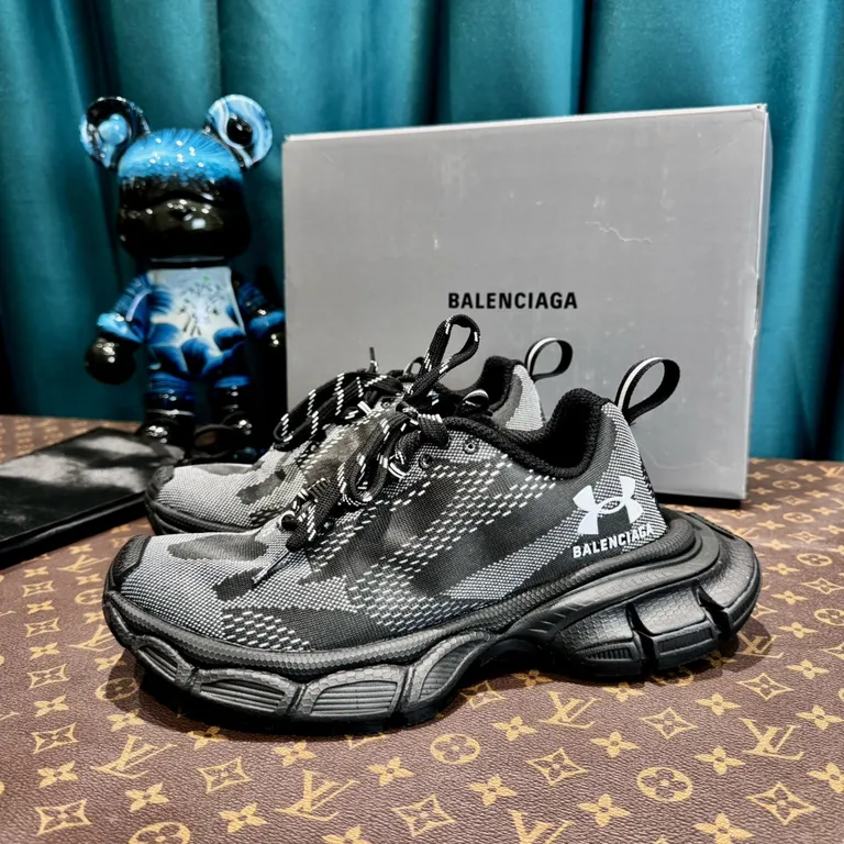 Balenciaga Shoe 